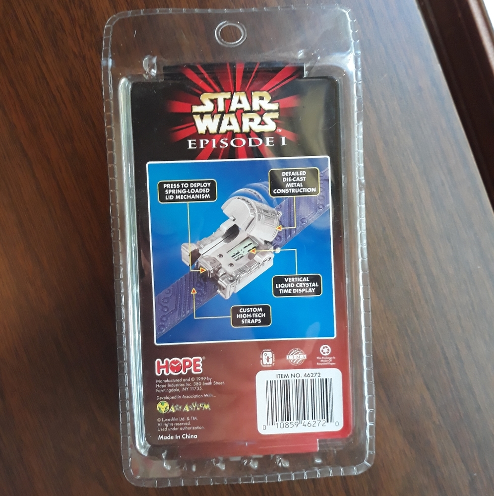 1999 Star Wars R2D2 Digital Watch NWT - Picture 4 of 5